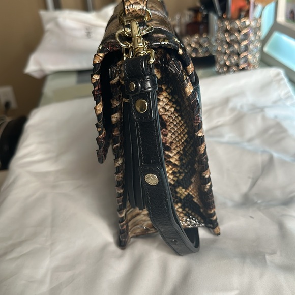 Brahmin mini Francine travertine ballington shoulder bag. - Picture 3 of 9